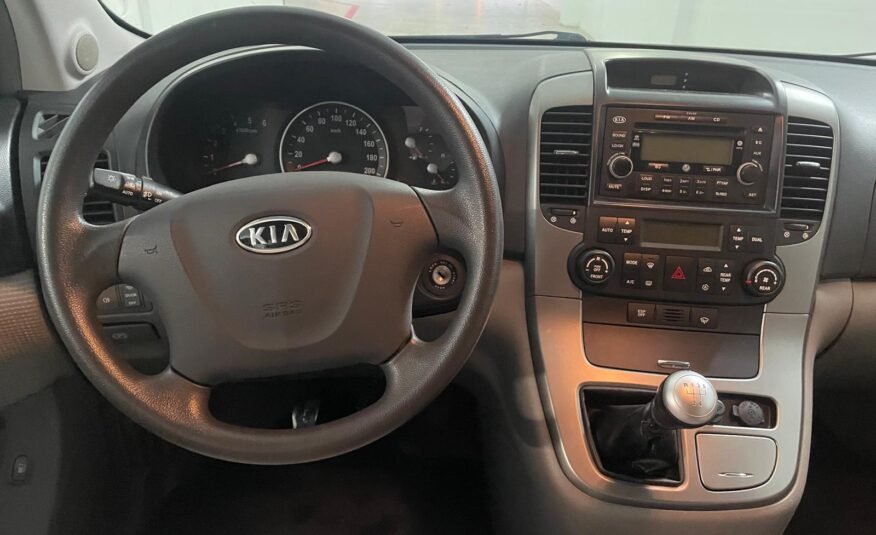 Kia CARNIVAL 2.9CRDI