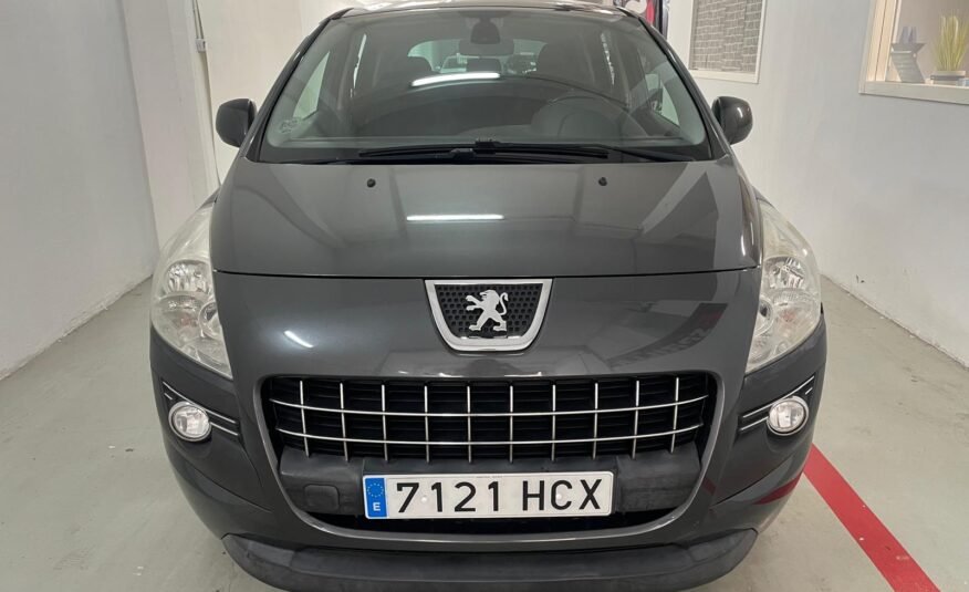 PEUGEOT 3008 1.6HDI