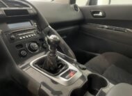 PEUGEOT 3008 1.6HDI