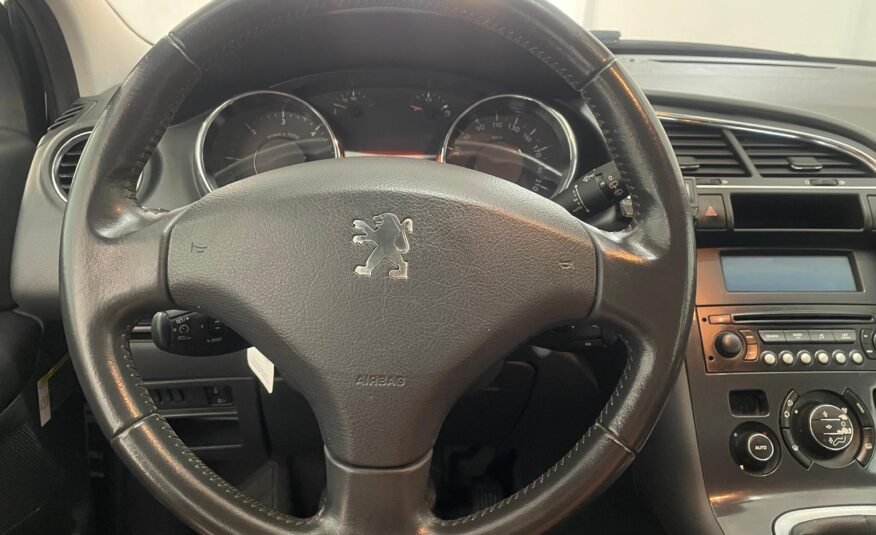 PEUGEOT 3008 1.6HDI