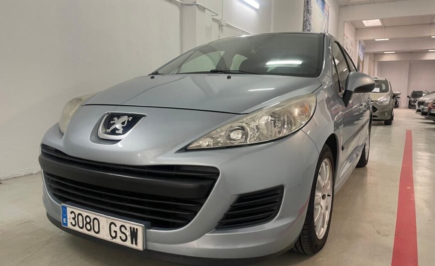 PEUGEOT 207 1.4