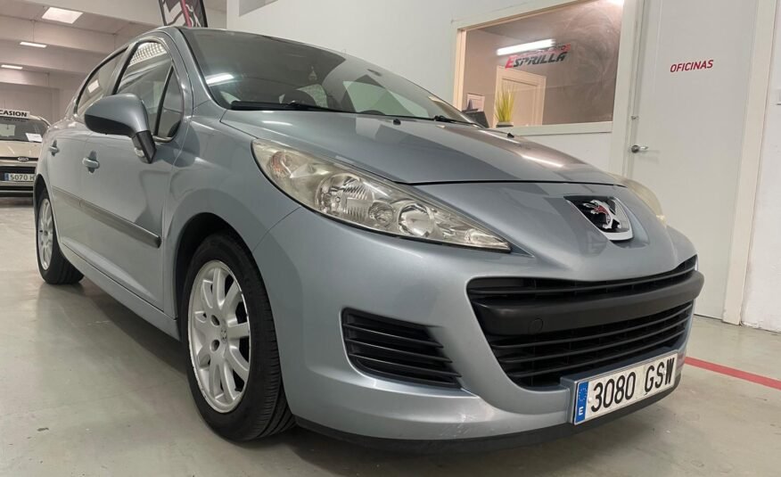 PEUGEOT 207 1.4