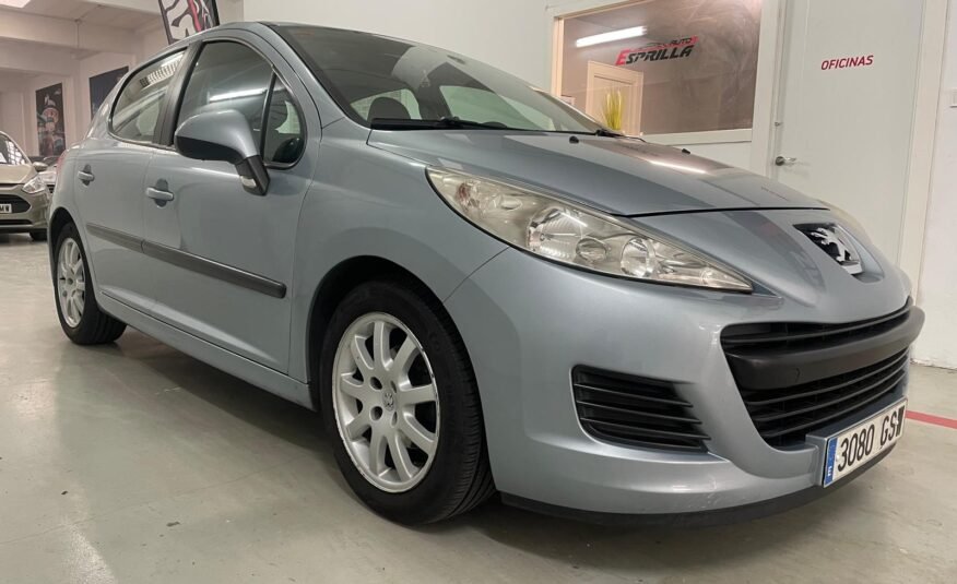 PEUGEOT 207 1.4