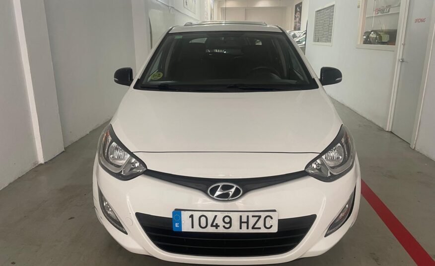 HTYUNDAI I20 1.4 CRDI GO PLUS