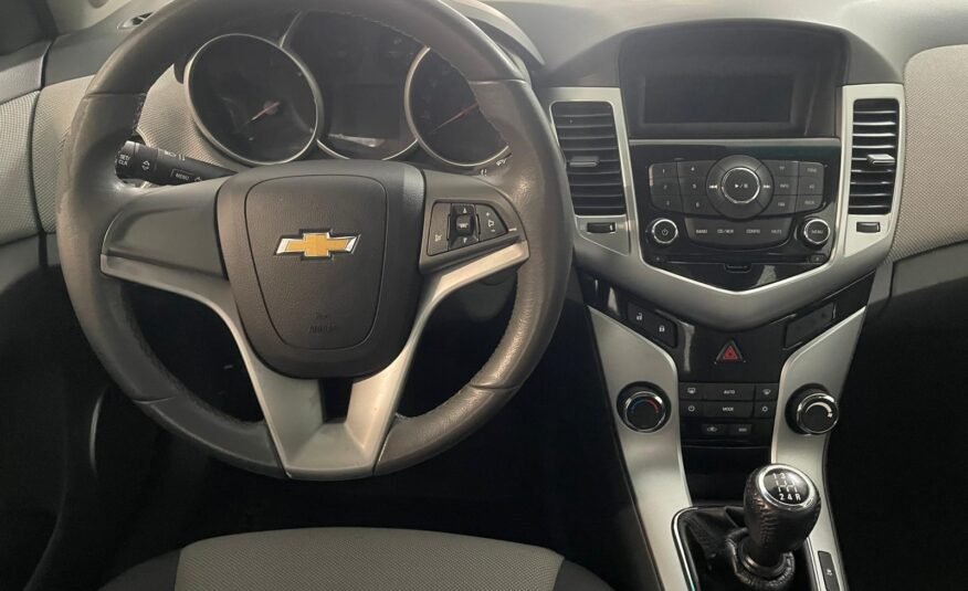 CHEVROLET CRUZE 2.0