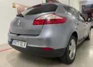 RENAULT MEGANE HATCHBACK 1.6