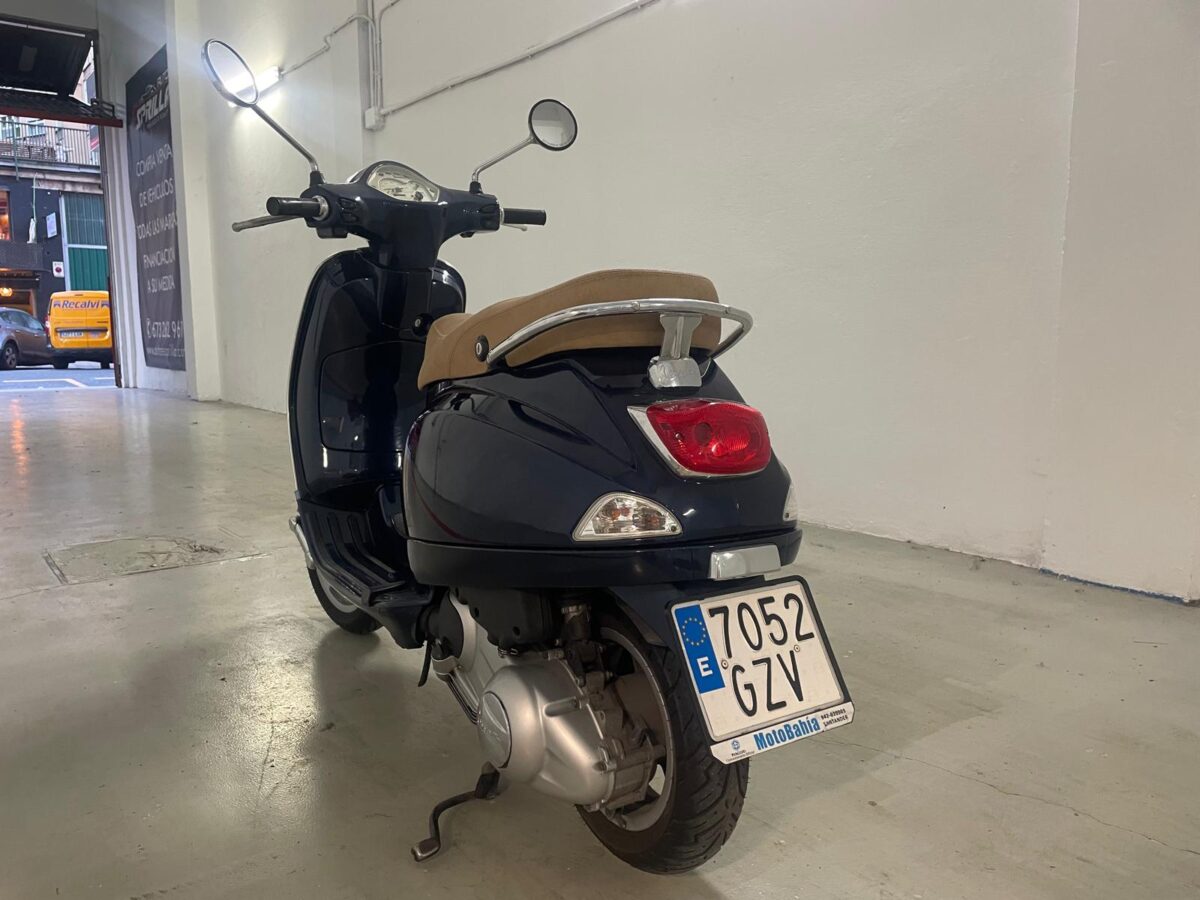 PIAGGIO VESPA LX 125