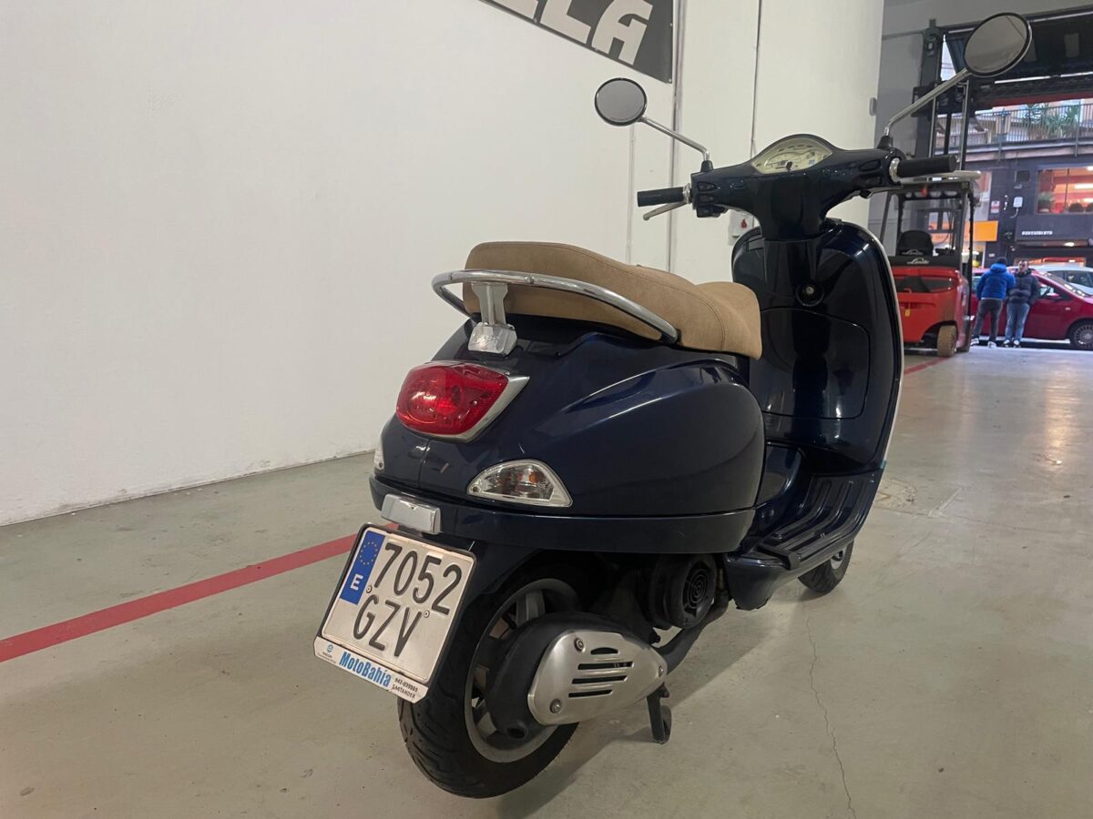 PIAGGIO VESPA LX 125