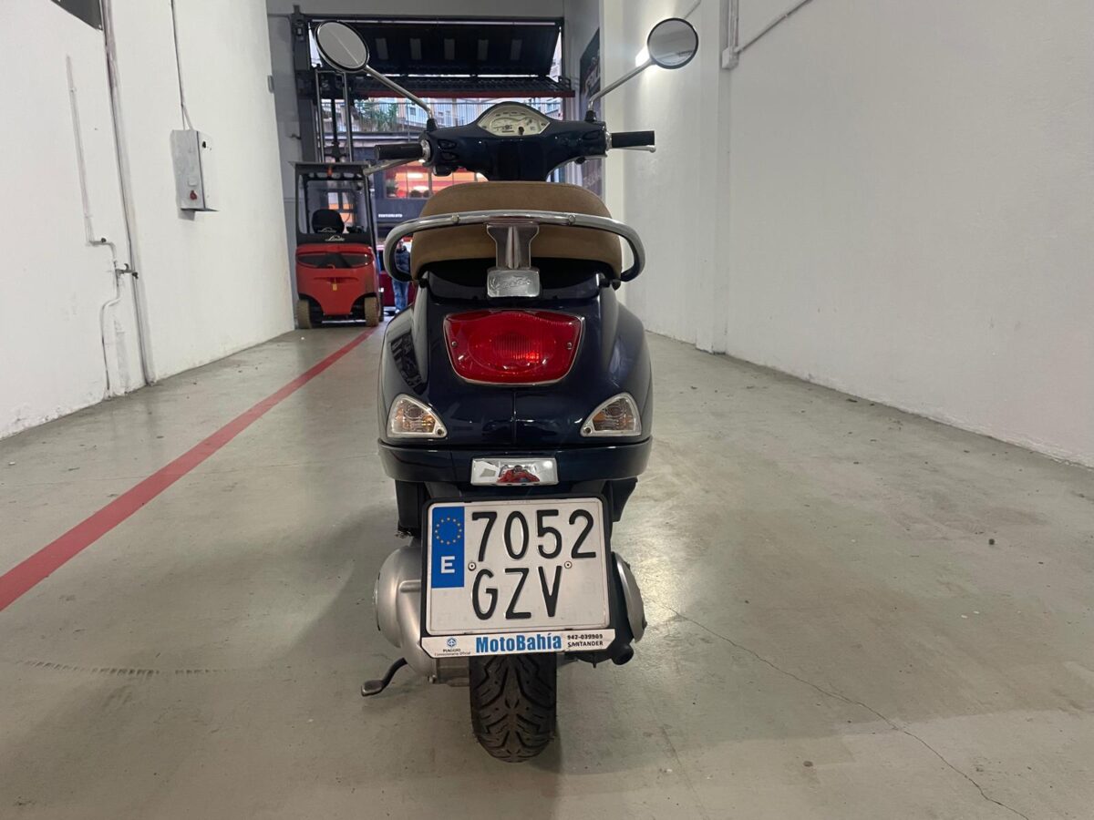 PIAGGIO VESPA LX 125