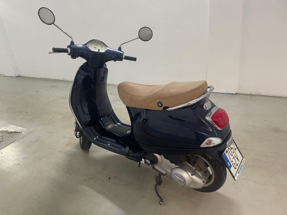 PIAGGIO VESPA LX 125