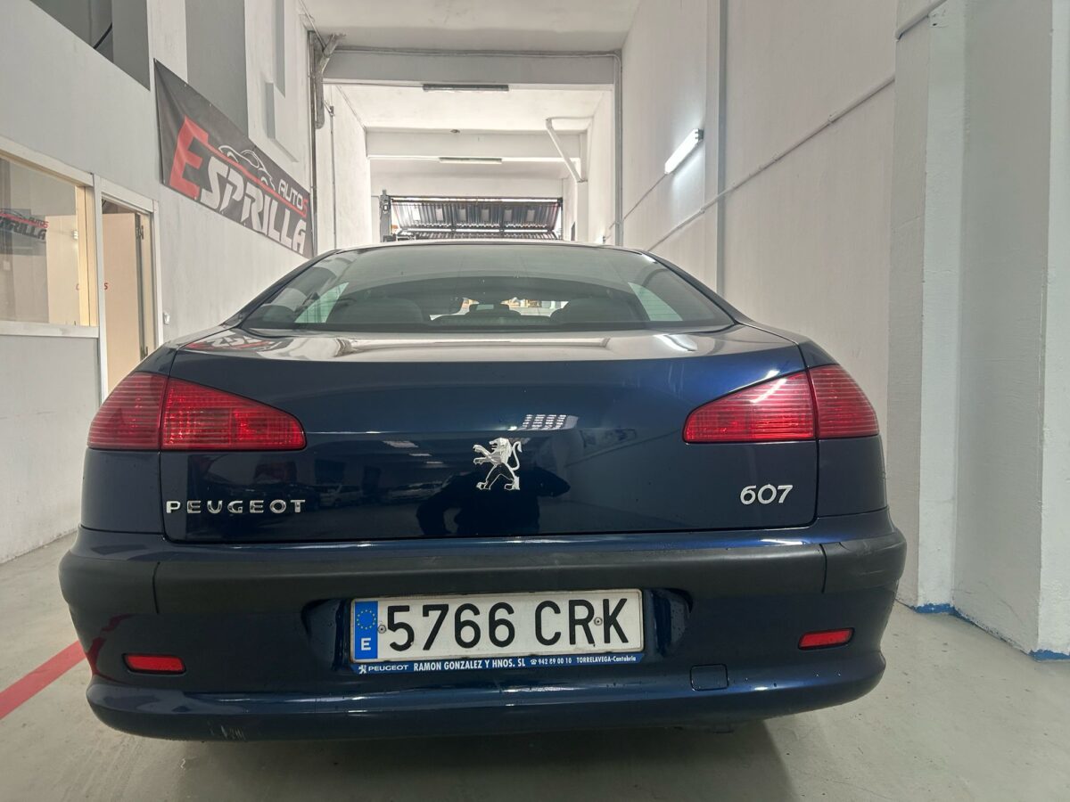 PEUGEOT 607 2.2HDi