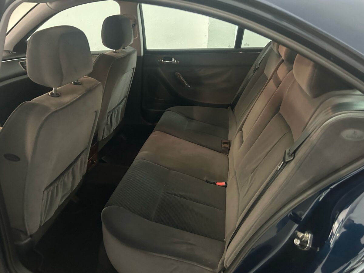 PEUGEOT 607 2.2HDi