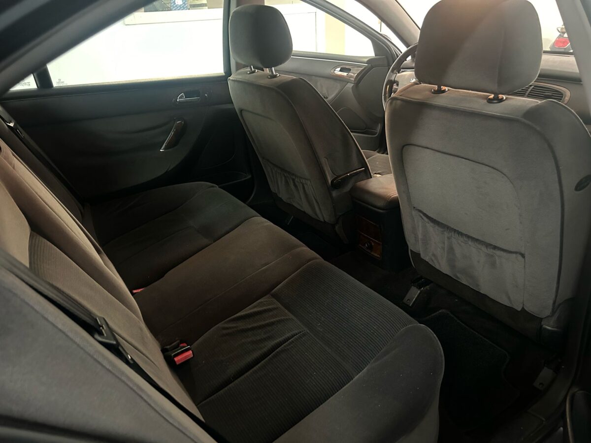PEUGEOT 607 2.2HDi