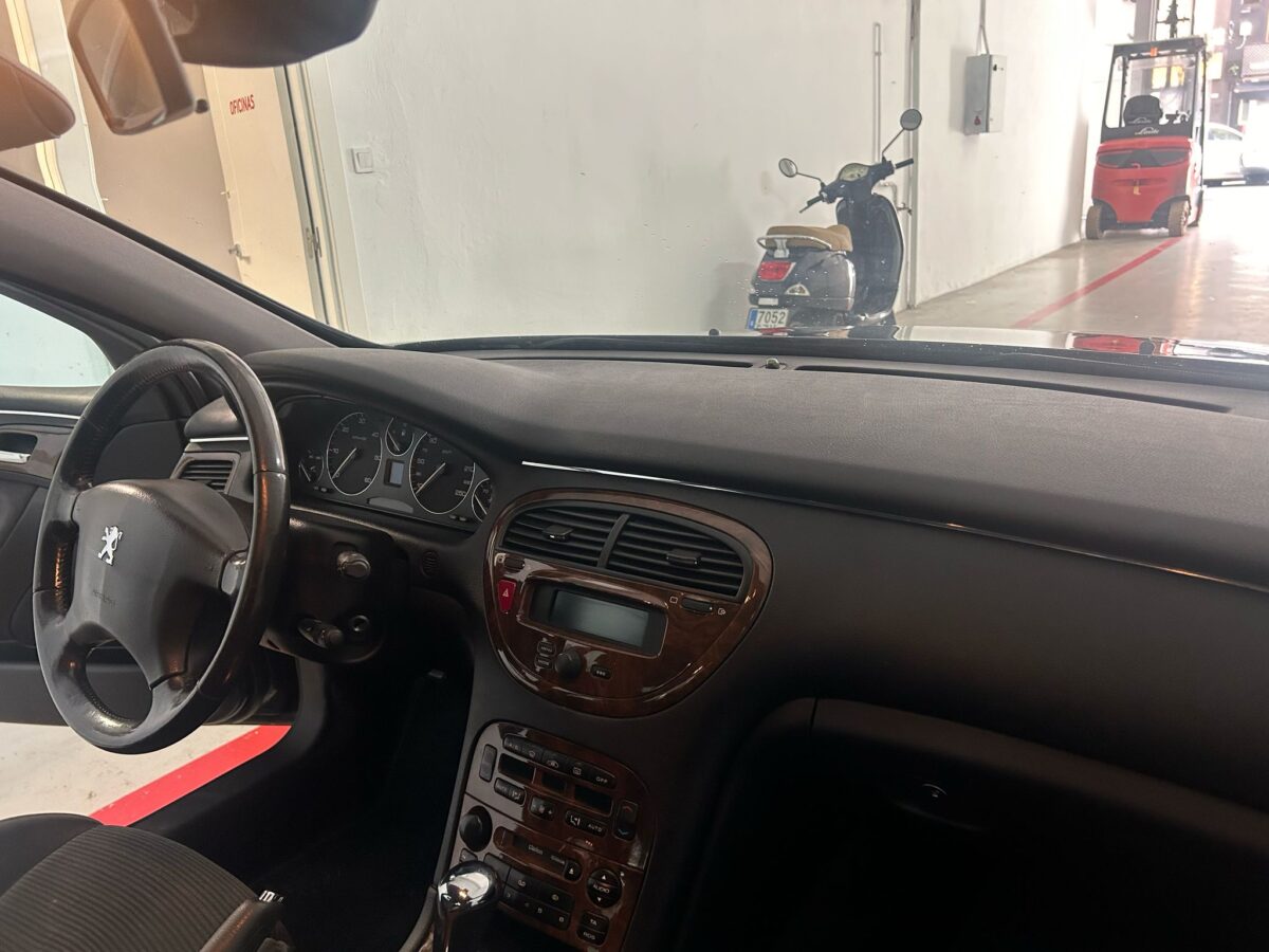 PEUGEOT 607 2.2HDi