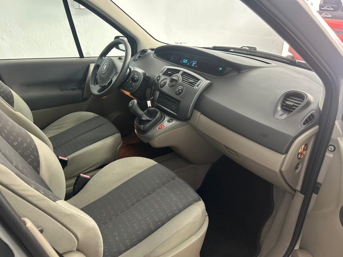 RENAULT SCENIC 1.6