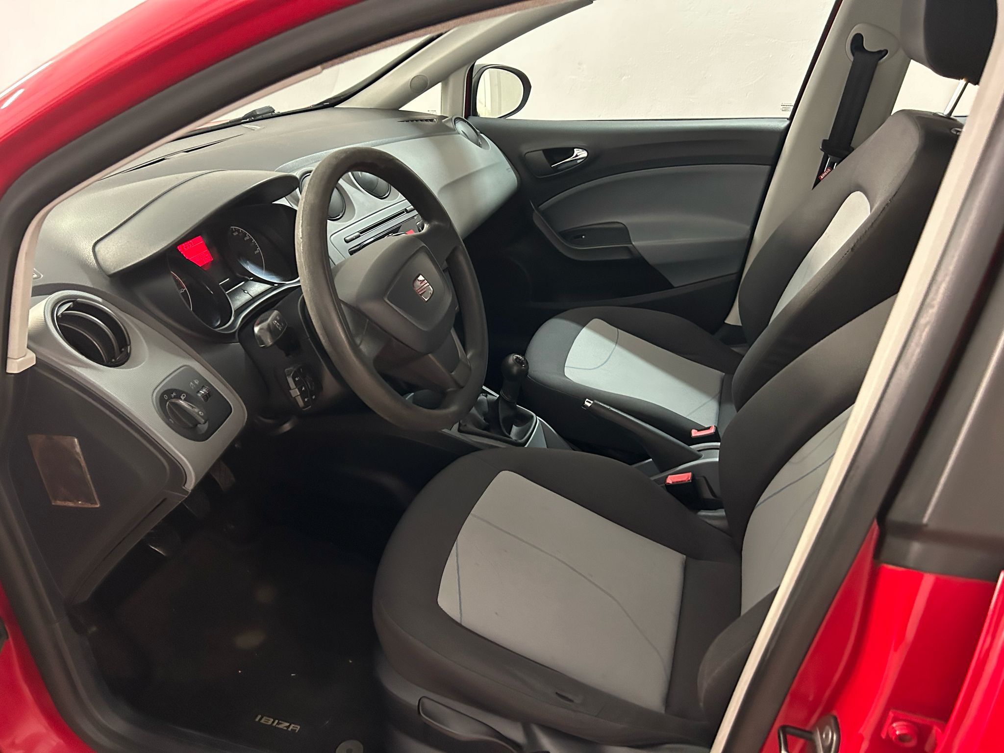 SEAT IBIZA 1.6 TDI