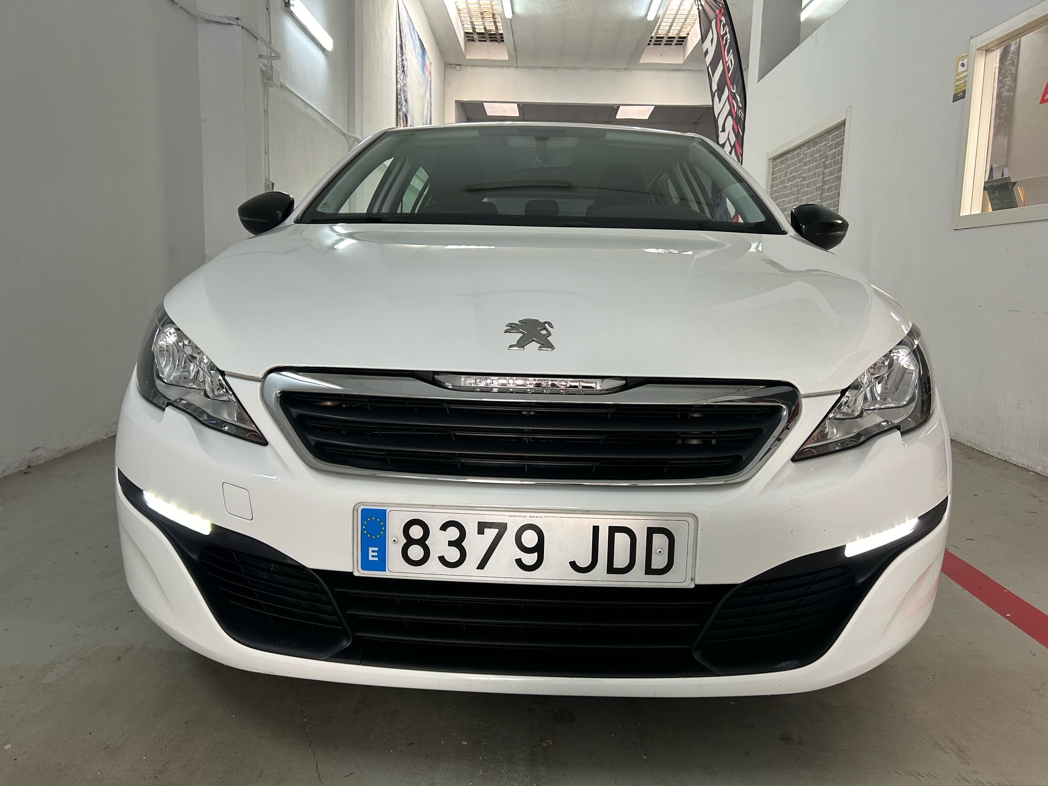 PEUGEOT 308 1.6HDI
