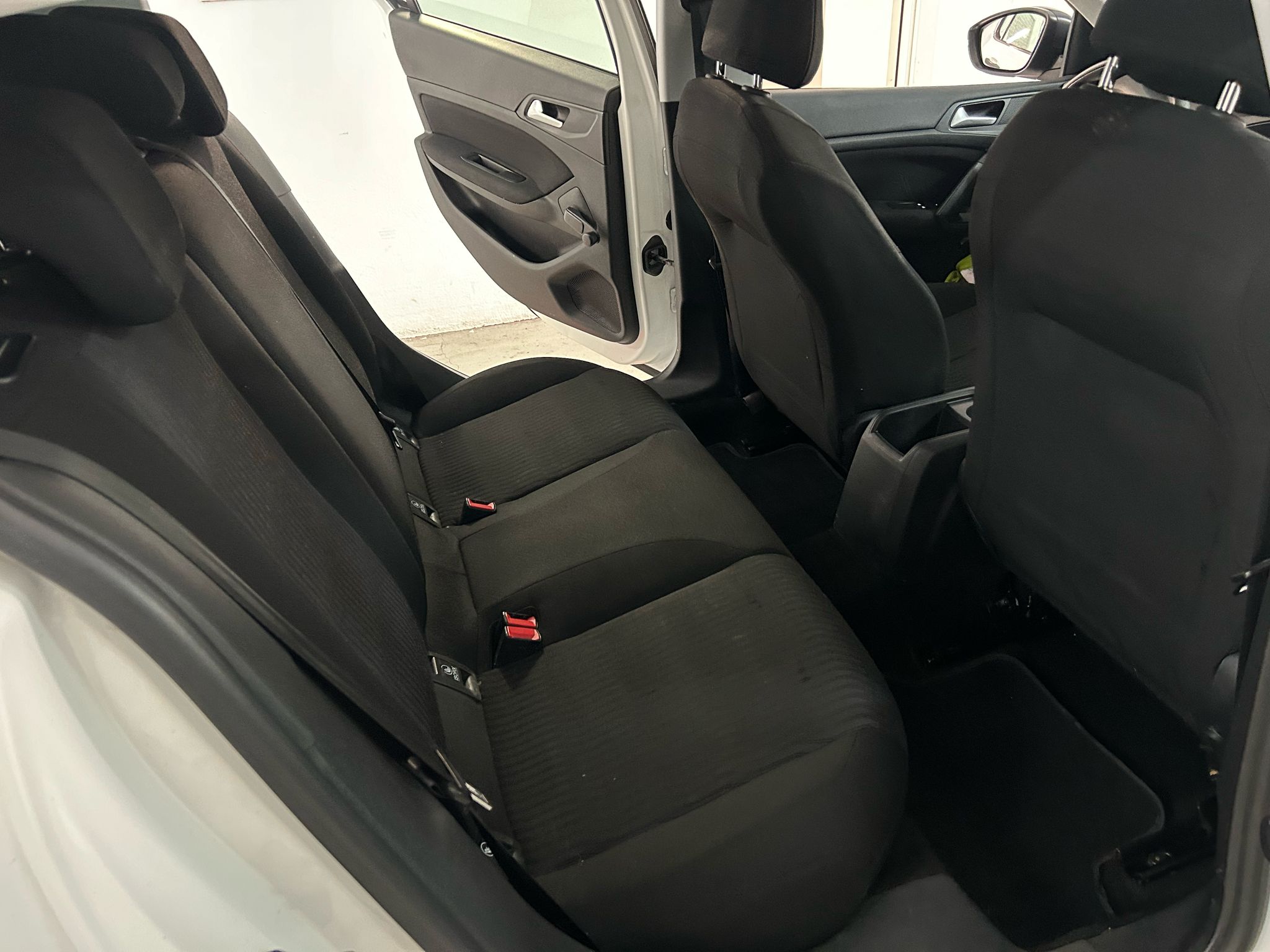 PEUGEOT 308 1.6HDI