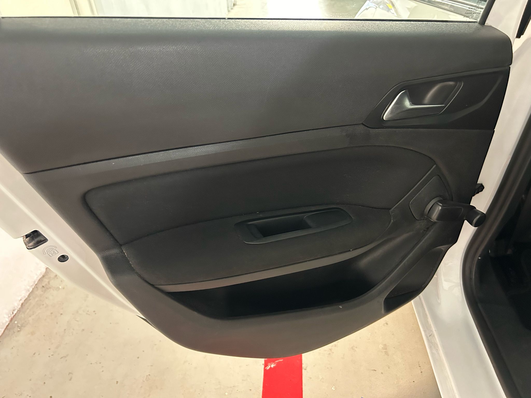PEUGEOT 308 1.6HDI