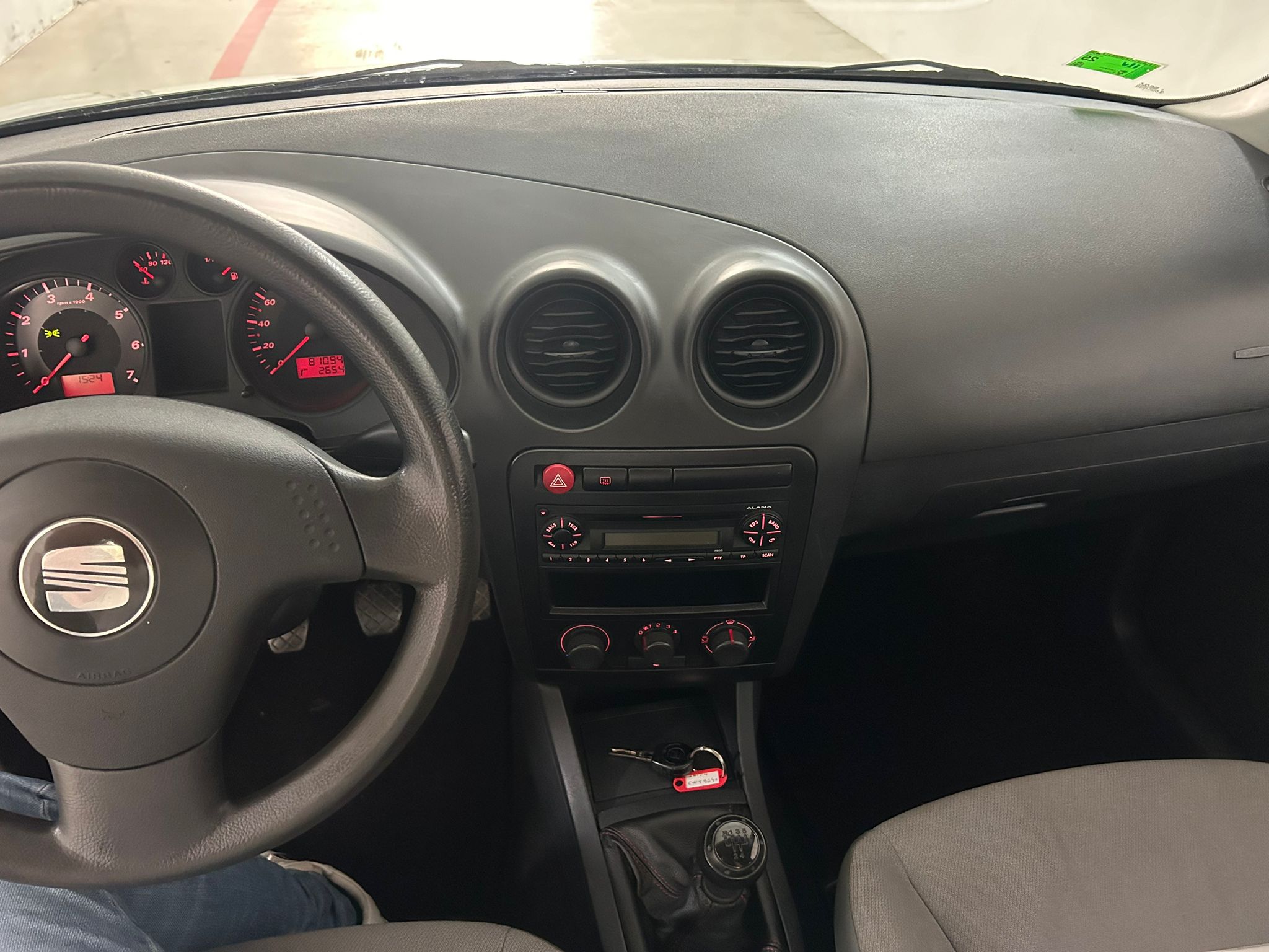 SEAT IBIZA 1.2