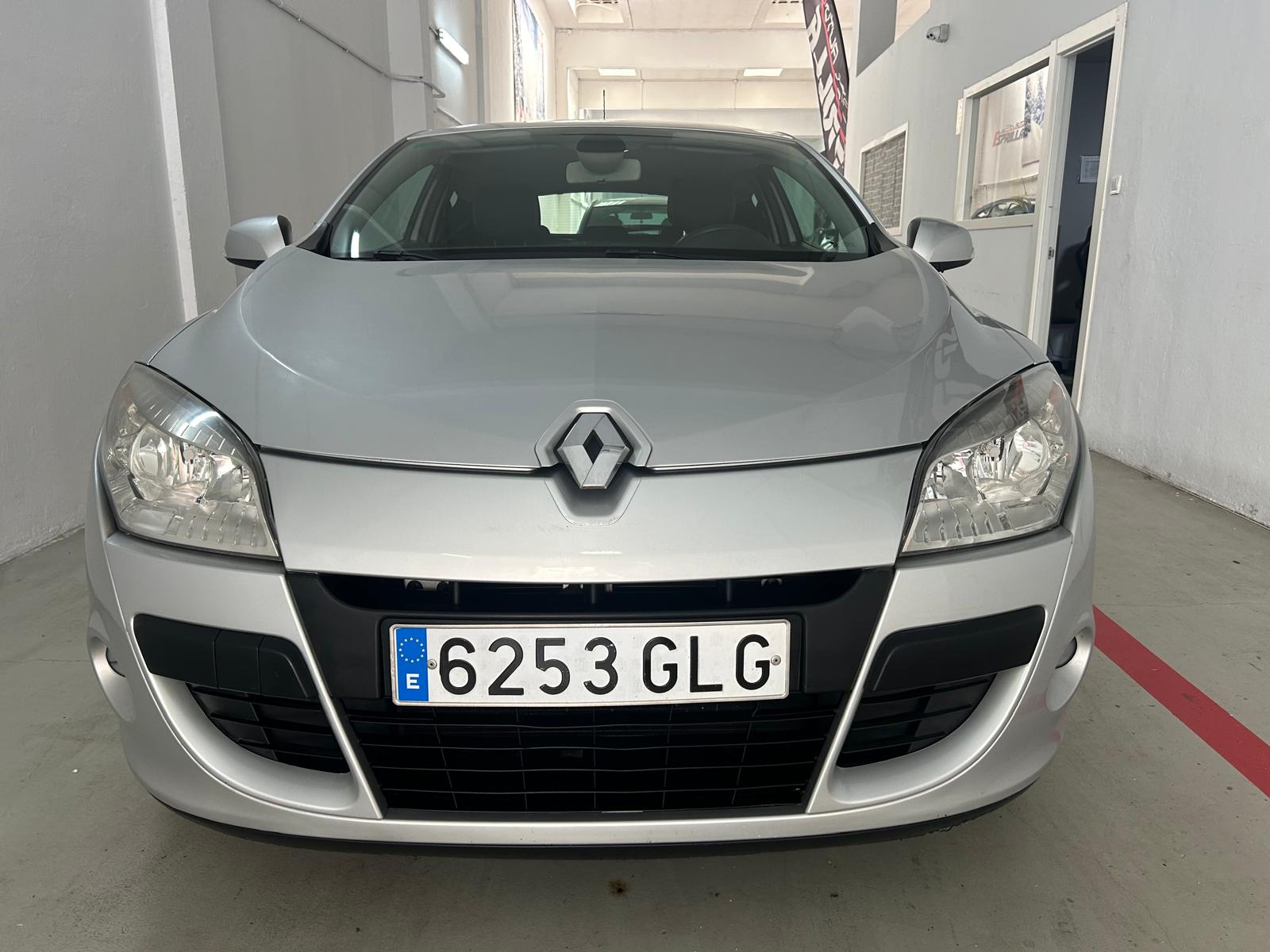 RENAULT 1.6