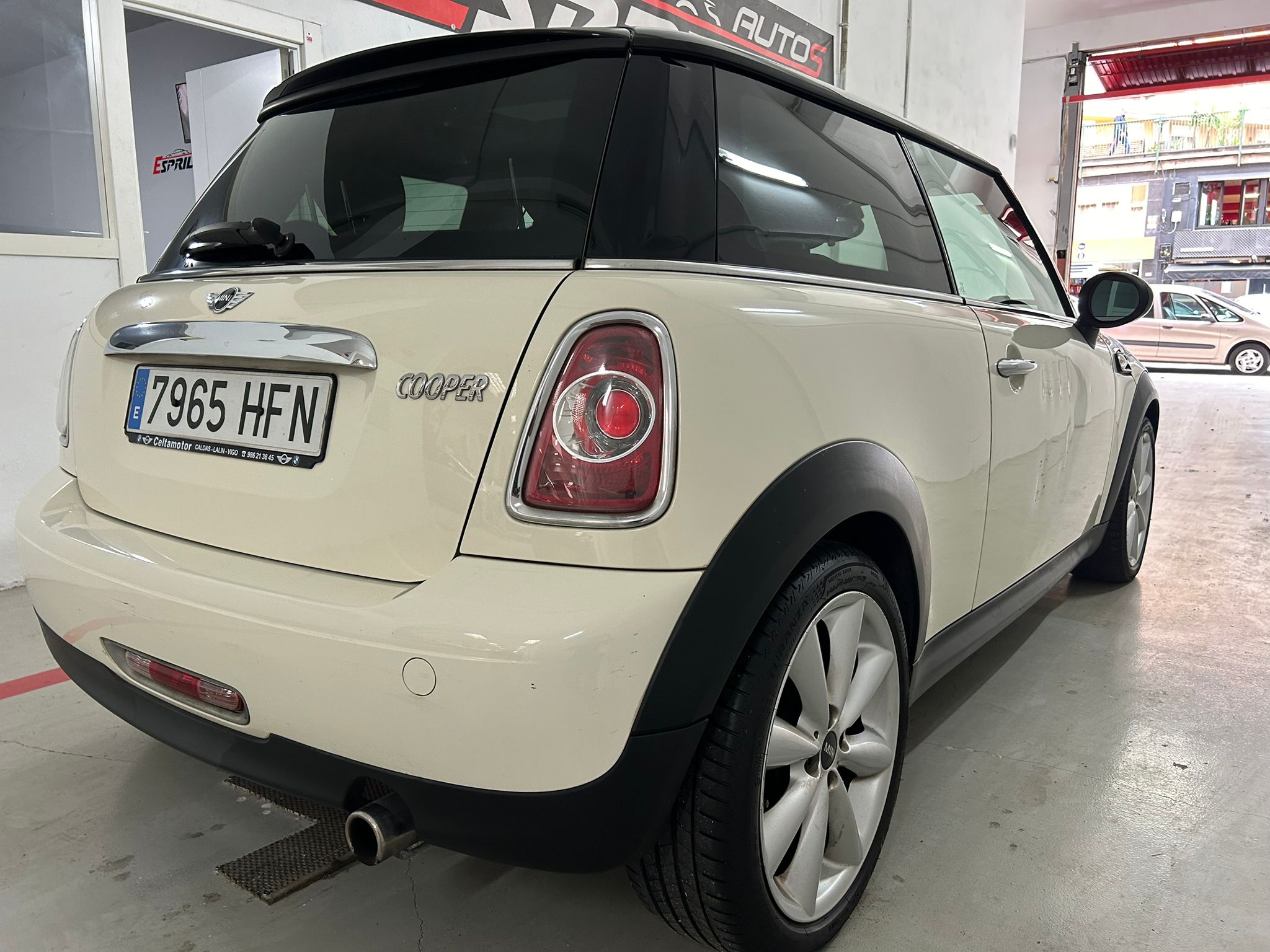 MINI 1.6