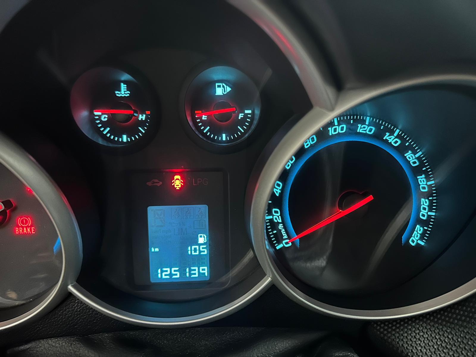 CHEVROLET CRUZE 1.6