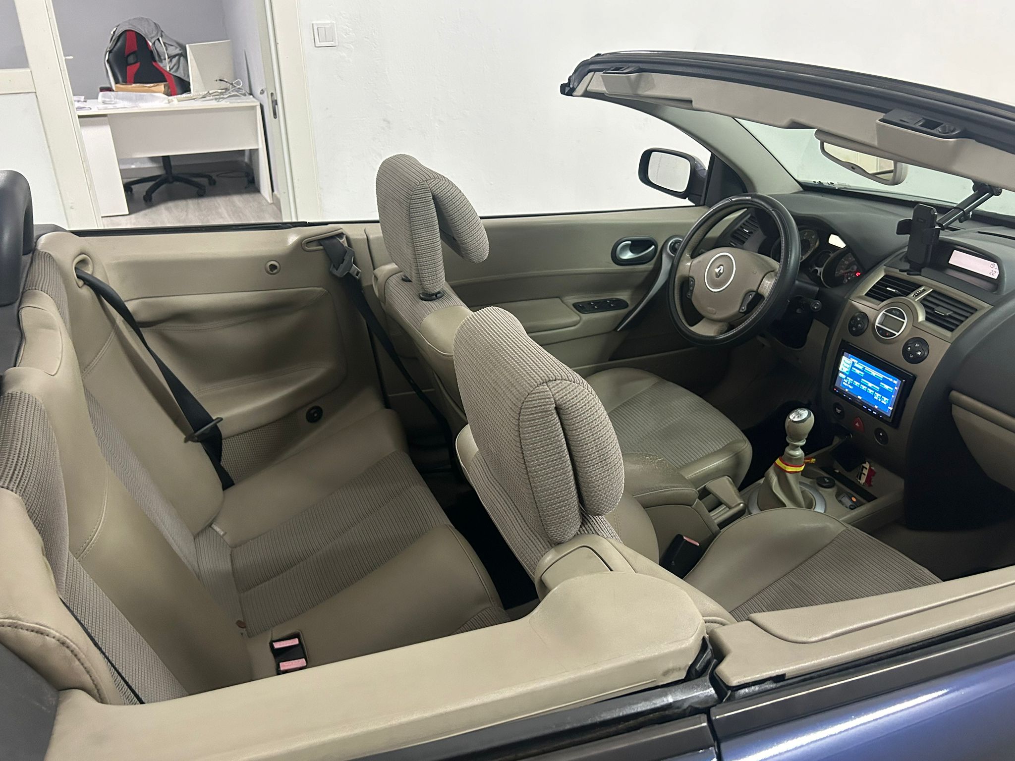 RENAULT Megane 2.0 