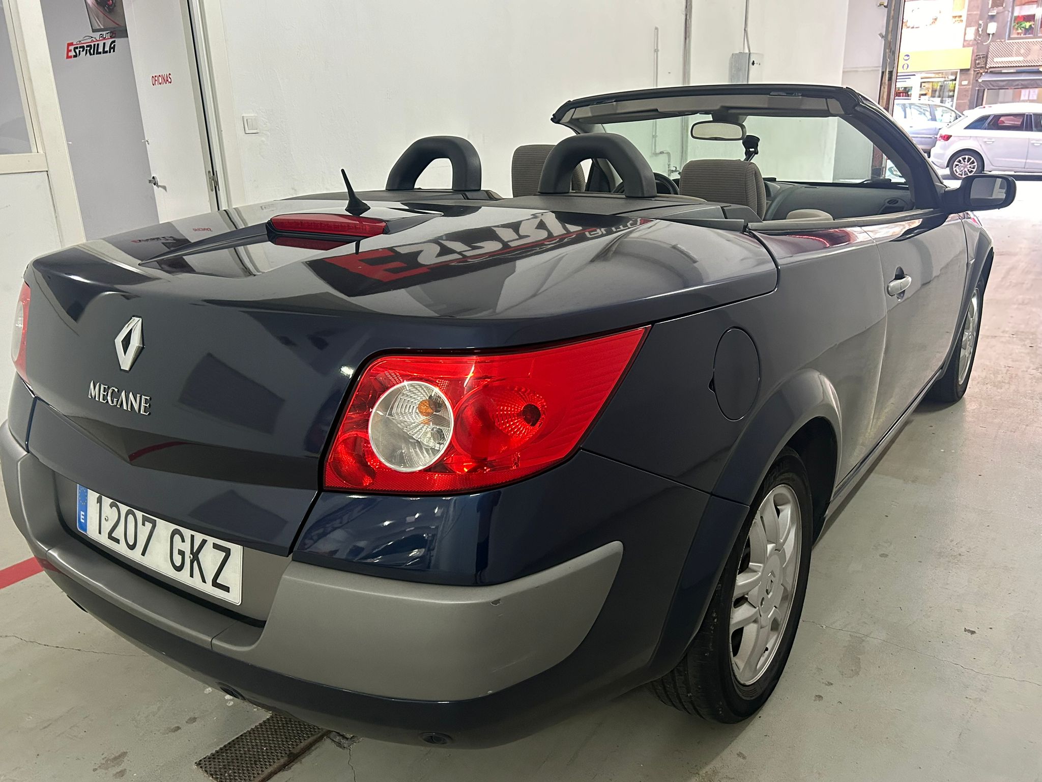 RENAULT Megane 2.0 