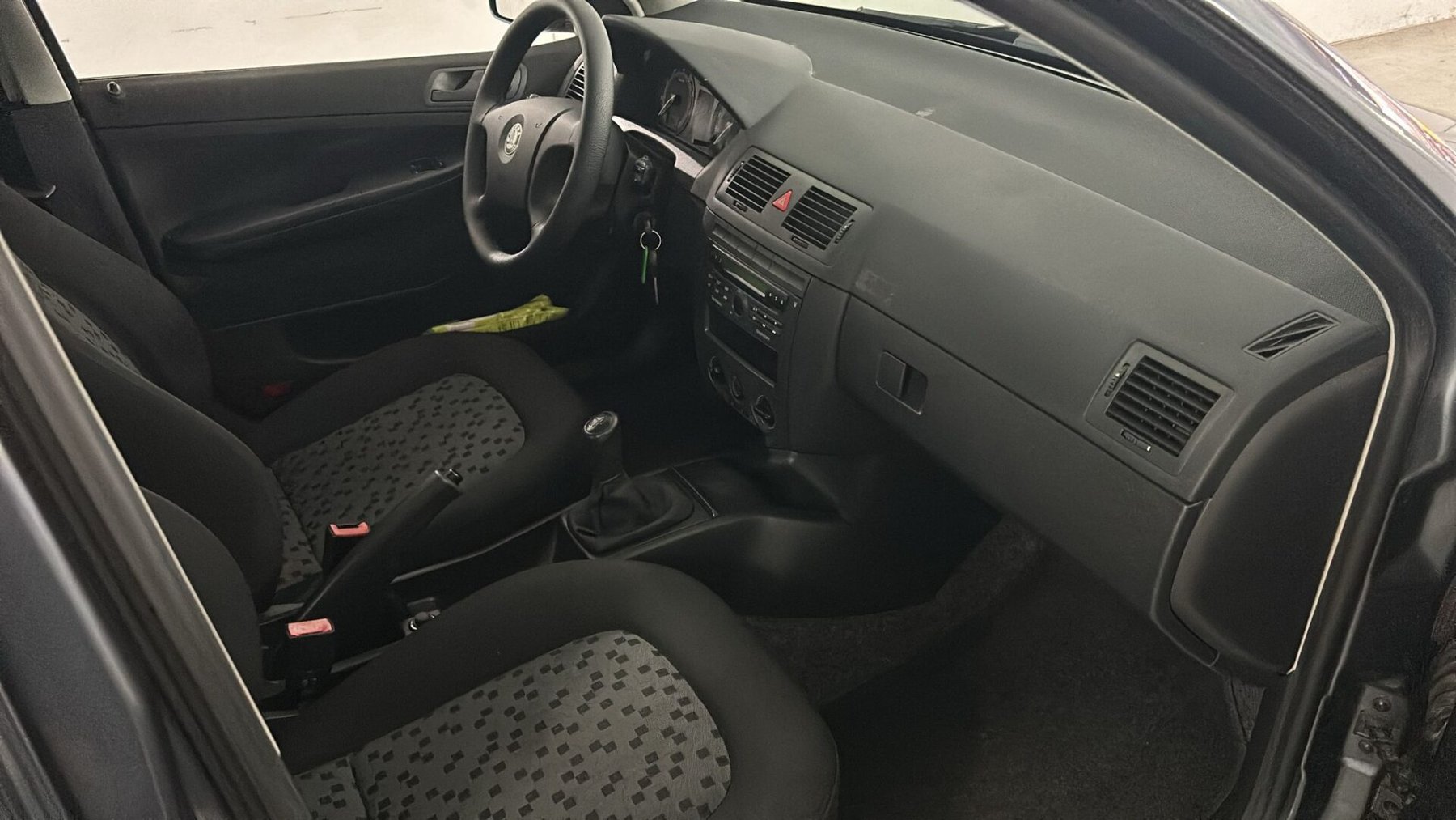 SKODA FABIA 1.2