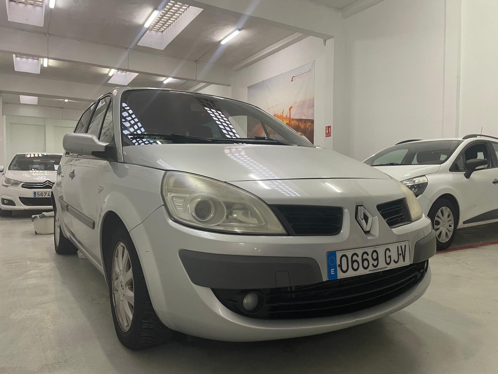 RENAULT SCENIC 1.5 DCI